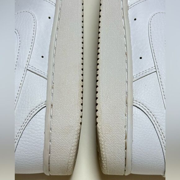 Nike Women’s Court Vision Mid Triple White Sneakers Sz 8 - Picture 13 of 16